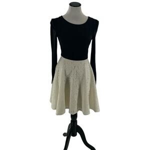 Jodi Kristopher Dress Women's Size 1 (XS) Long Sleeves Eyelet Lined Flared